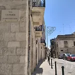 Sara Apartmán *